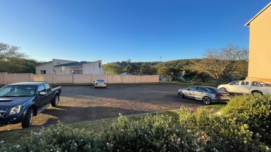 1 Bedroom Property for Sale in Beacon Bay Eastern Cape